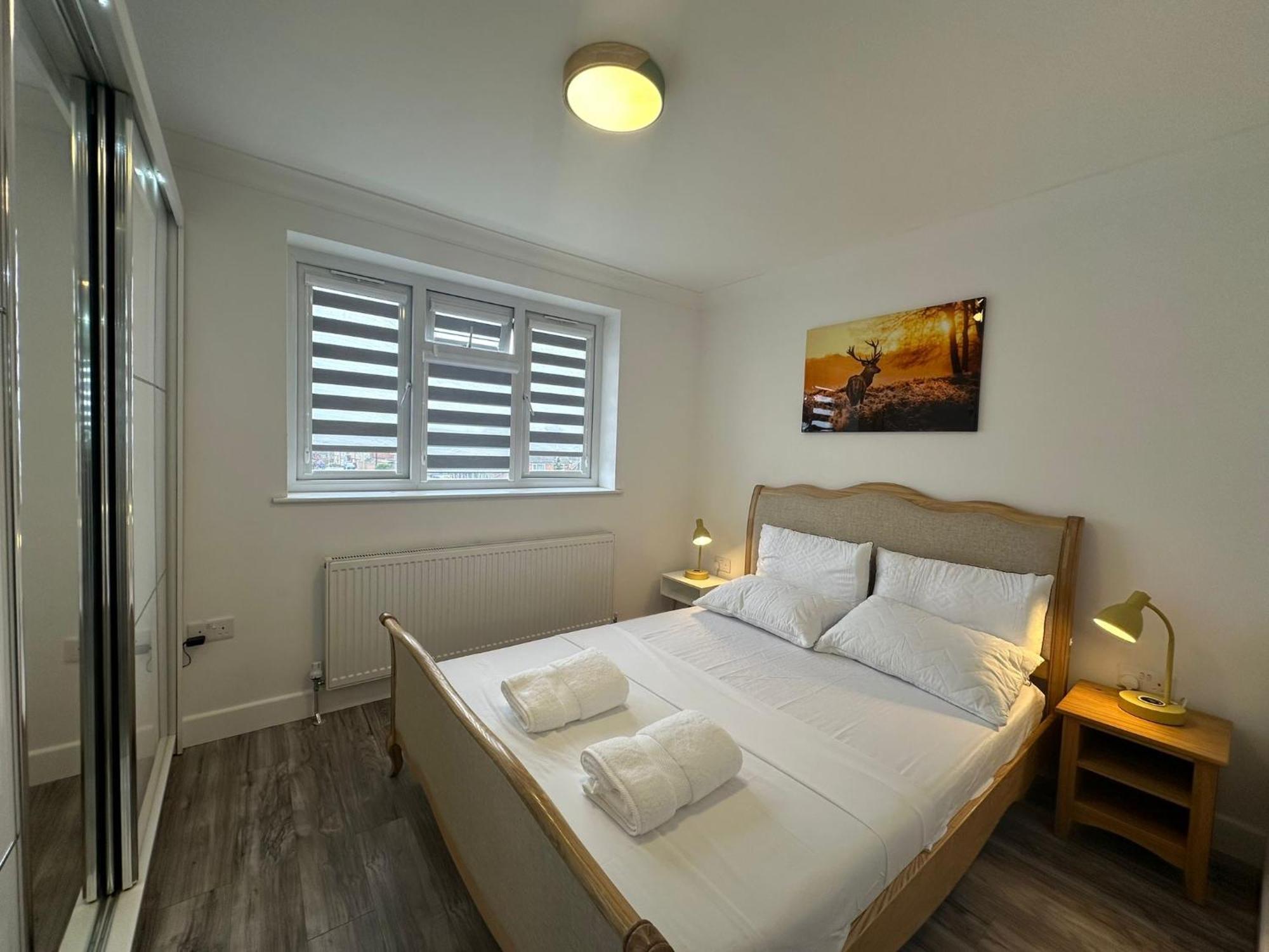 Lamorna Luton  Exteriér fotografie